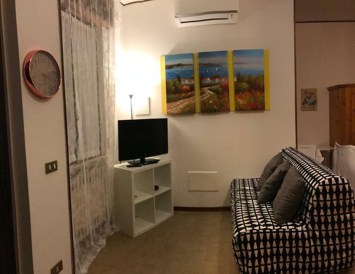 Appartamenti Affitti Brevi Verona / G.B Rossi Friendly Buitenkant foto