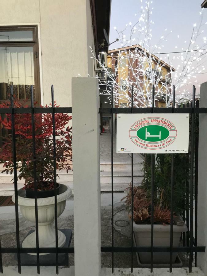 Appartamenti Affitti Brevi Verona / G.B Rossi Friendly Buitenkant foto
