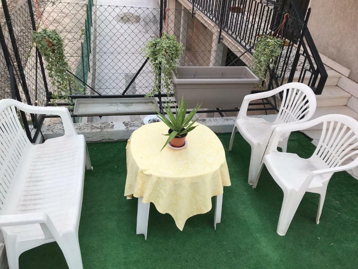Appartamenti Affitti Brevi Verona / G.B Rossi Friendly Buitenkant foto